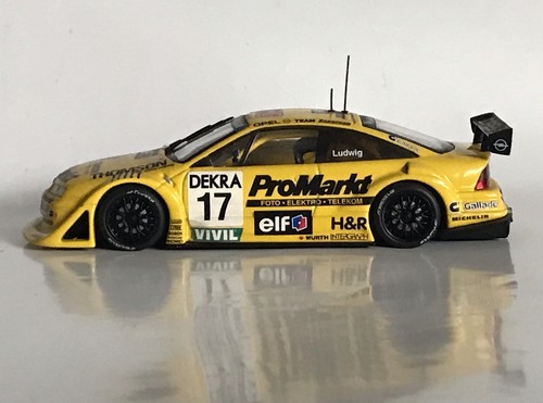 Minichamps 430964317 opel - minichamps,