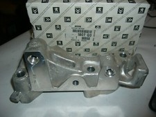 (63) SUPPORTI MOTORE SUPPORTO