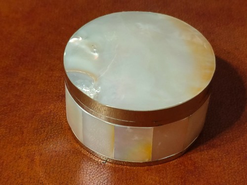 Scatola madreperla e - scatola,