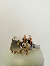 Potenziometro + commutatore