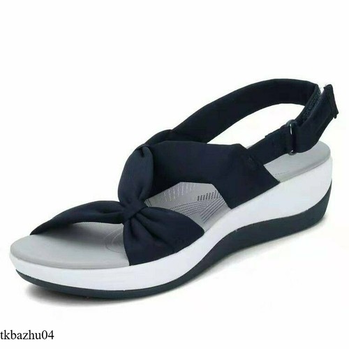 Sandali donna larghi piatti