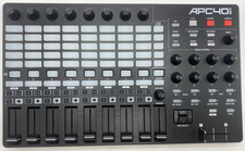 Controller MIDI Akai APC40 MK2 (ottime condizioni, spedizione gratuita e veloce nel Regno Unito)