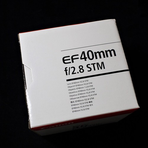 Canon 40mm stm - f2.8,