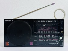 Radio Portátil Sony ICF 35