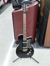 Chitarra elettrica DANELECTRO