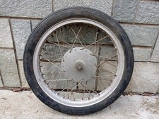 Gilera Giubileo 124 5v. Alluminio ruota completa anteriore epoca 17" Pirelli.