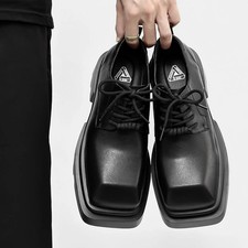 Scarpe pelle testa quadrata