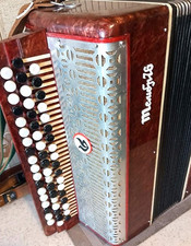 Fisarmonica bayan sovietica