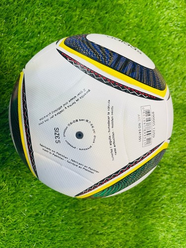 Nuovo pallone calcio - da,