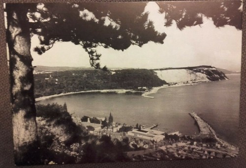 Trieste italia la - –,