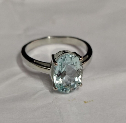 Anello acquamarina naturale