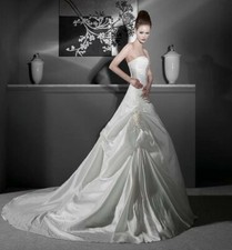 ABITO VESTITO  DA SPOSA
