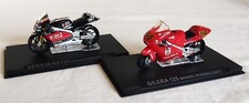 Lotto 2 modellini GILERA 125 2001 M.Poggiali + APRILIA RS125 2002 A.Vincent 1:24