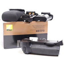 Nikon MB-D10 Battery Grip