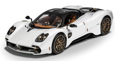 Pocher pagani utopia 2022 - 1:8,