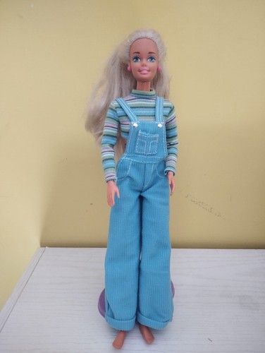 Barbie doll vintage con - doll,