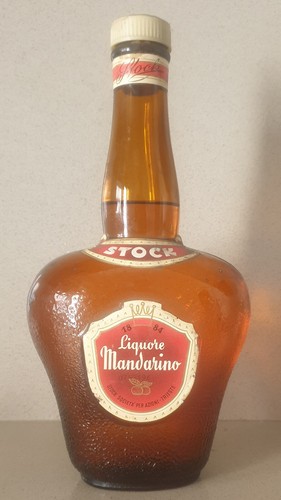 Liquore mandarino stock - liquore,