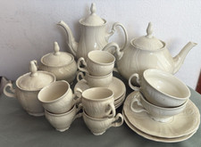 SERVIZIO IN PORCELLANA