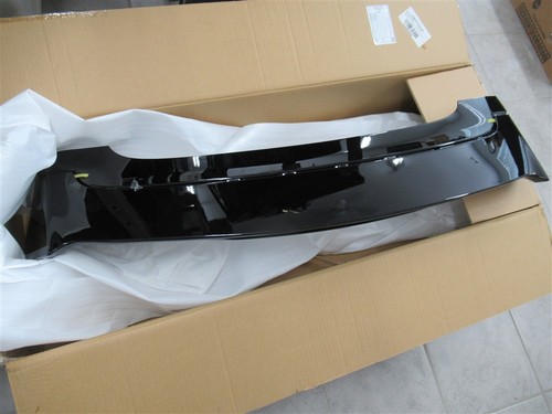 Genuine honda tailgate spoiler - honda,