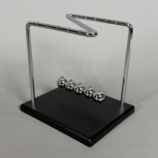 Pendolo Di Newton Design Z