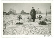 Orig. Foto tomba 28°ID