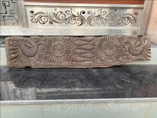 Antico legno fine intagliato a