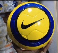 RARE NIKE TOTAL 90 AEROW