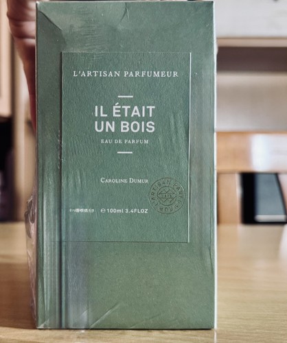 Etait bois l artisan - il,