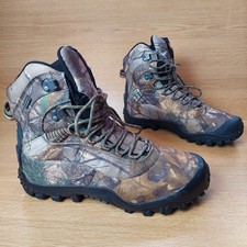  Stivali da trekking isolati