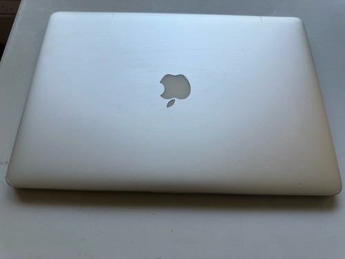 Apple macbook pro pollici - apple,
