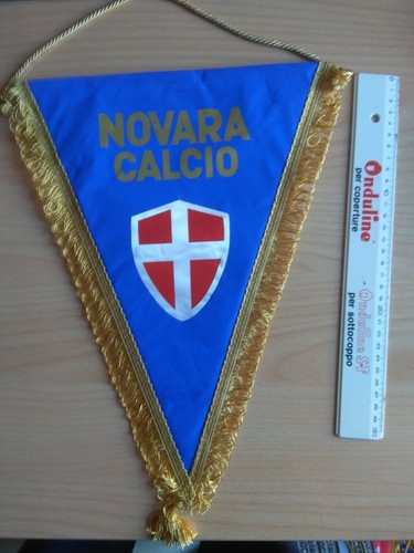 Gagliardetto calcio novara - gagliardetto,