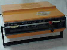 VECCHIO MANGIADISCHI CON RADIO