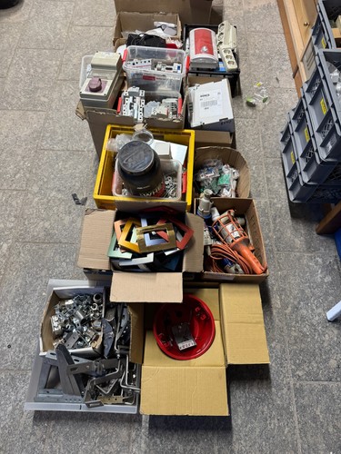 Lotto materiale elettrico - lotto,