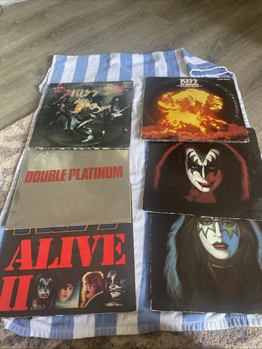 Kiss vinyl record - record, 12
