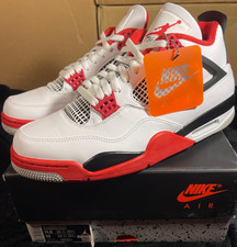 Taglia 11,5 - Air Jordan 4