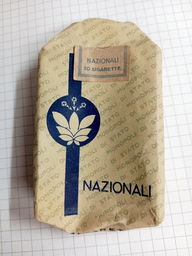 Pacchetto sigarette vuoto - pacchetto,