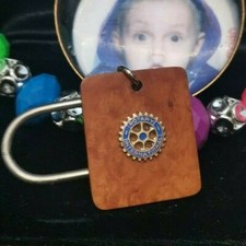 VECCHIA MEDAGLIA  DISTINTIVO PORTACHIAVI RADICA ROTARY INTERNATIONAL