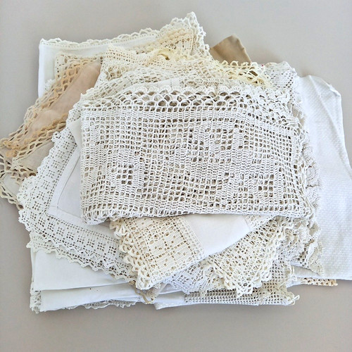 Large bundle vintage linens - bundle,