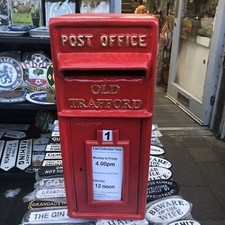 Vecchia cassetta postale in