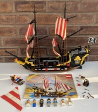 LEGO Vintage Black Seas Barracuda Set (6285) con minifigure originali incomplete