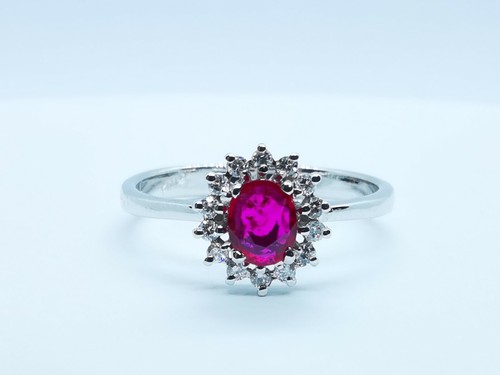 Anello con rubino brillanti - rubino,