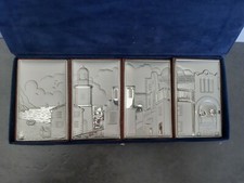 Set di quattro quadretti
