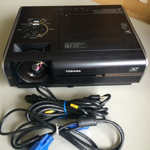 Proiettore toshiba tdp - proiettore, tdp-ew25