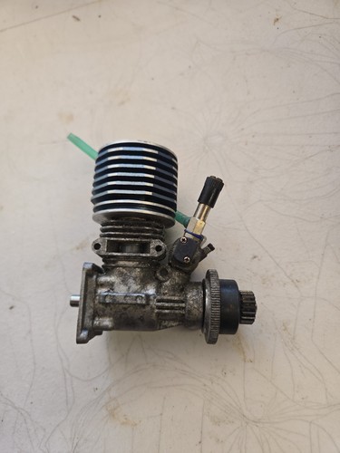 Motore traxxas nitro - .15,