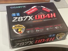 Gigabyte GA-Z87X-UD4H scheda