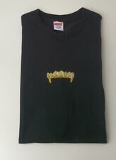 T-Shirt Nera Supreme Fronts
