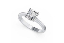 Anello Solitario in oro bianco 14 kt con Diamante Certificato IGI da 1,52 ct 