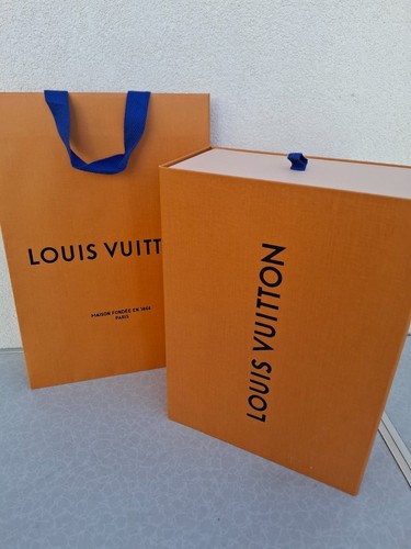 Authentic louis vuitton - authentic,