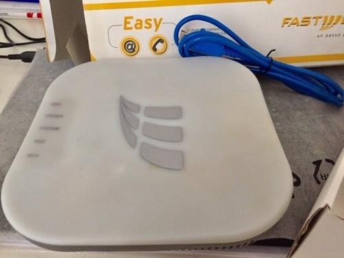 Modem adsl fastweb scatola - modem,