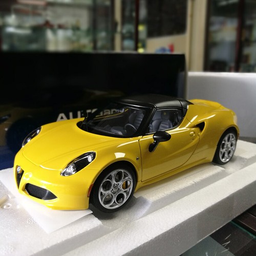 Autoart alfa romeo - autoart, 4c